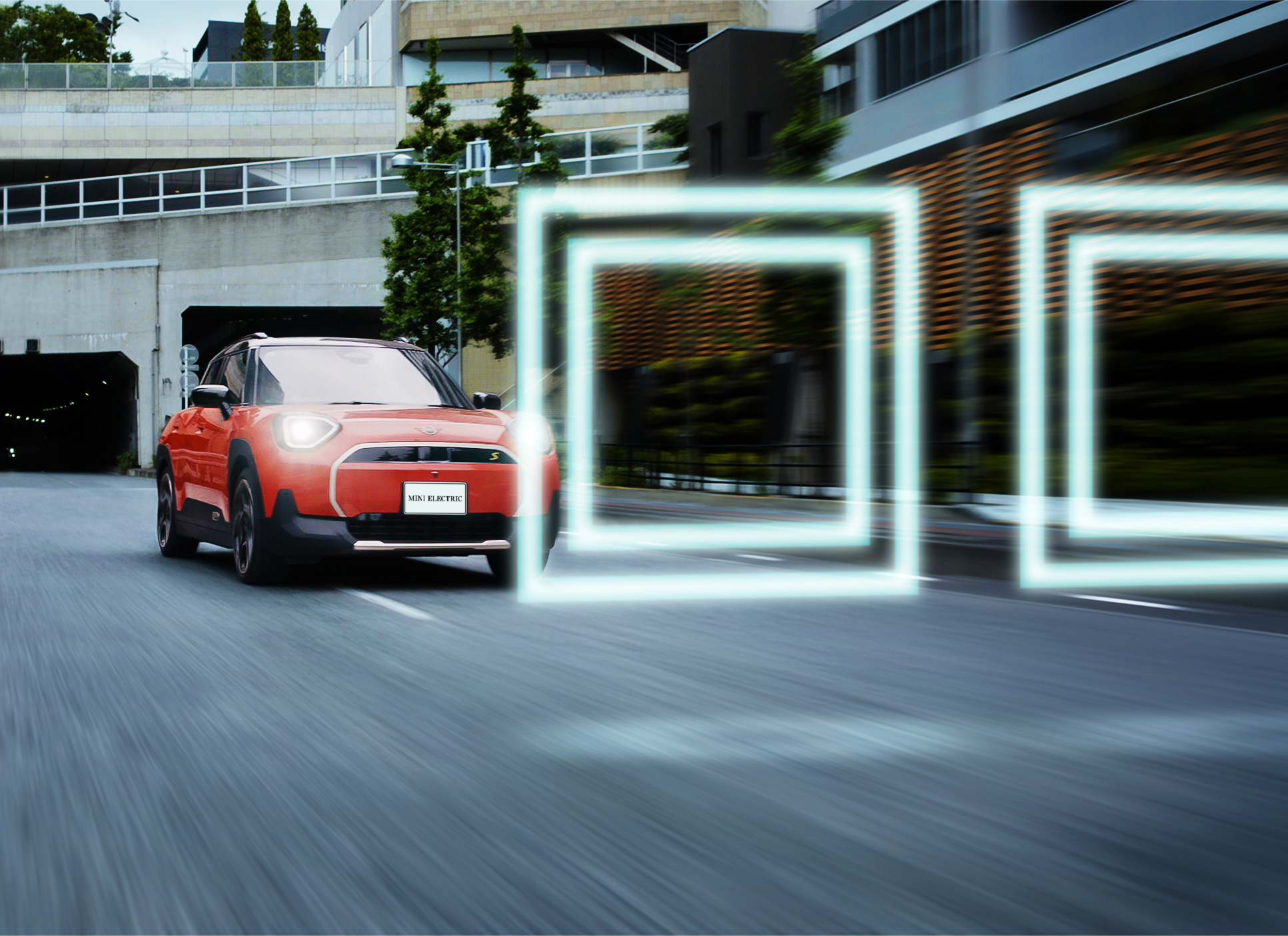 ALL-ELECTRIC MINI ACEMAN.